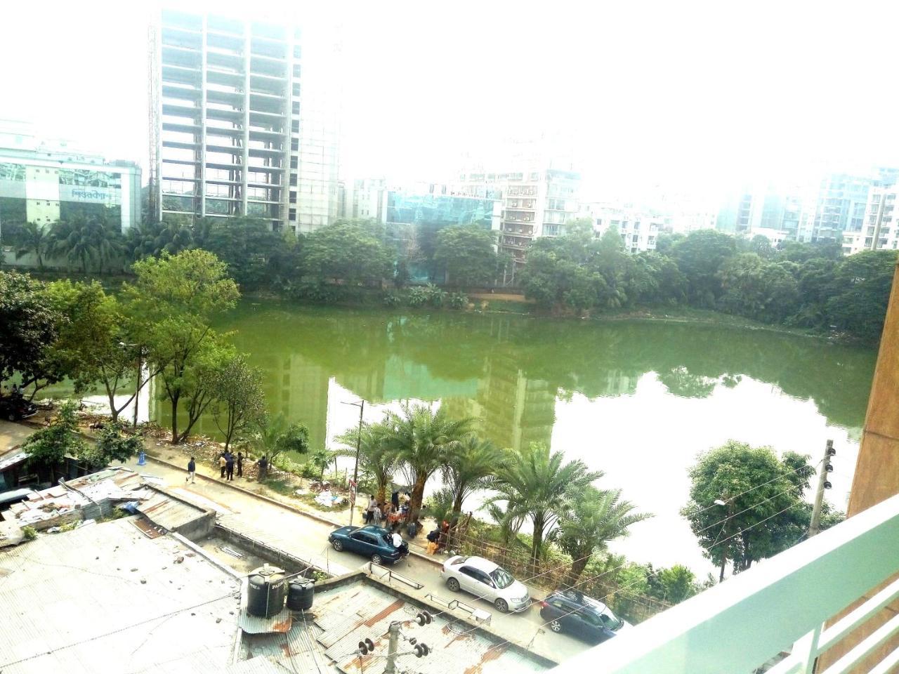 Hotel Lake View Plaza Dhaka Exterior photo