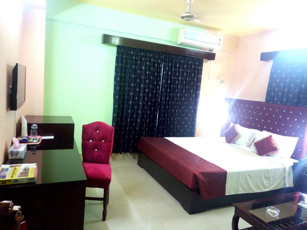 Hotel Lake View Plaza Dhaka Exterior photo