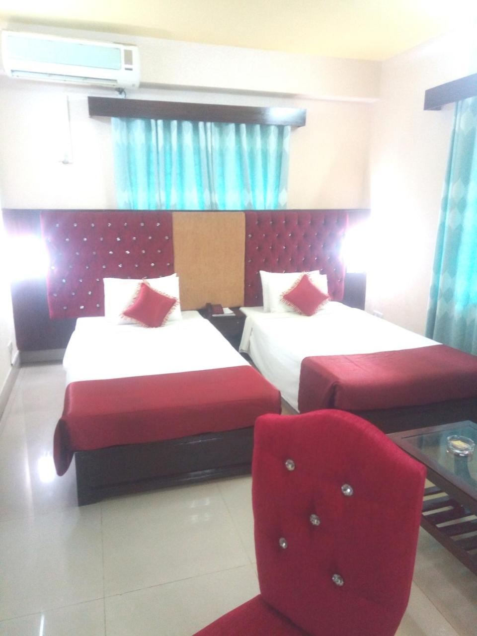 Hotel Lake View Plaza Dhaka Exterior photo