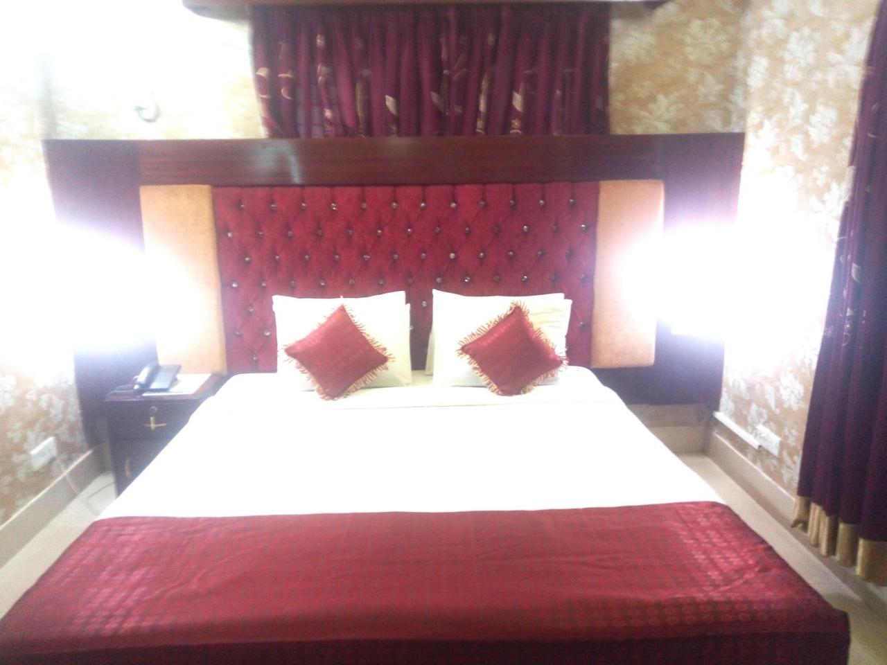 Hotel Lake View Plaza Dhaka Exterior photo